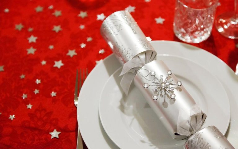 Décorations Et Paramètres De Table De Noël Simples