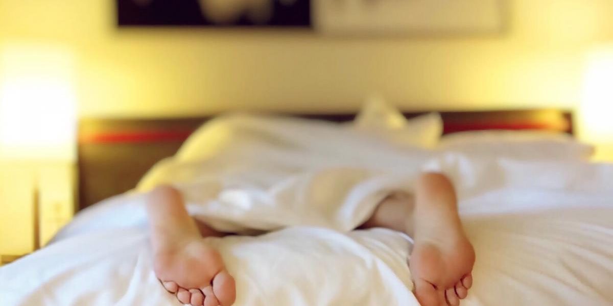 comment mieux dormir et arrêter de ronfler