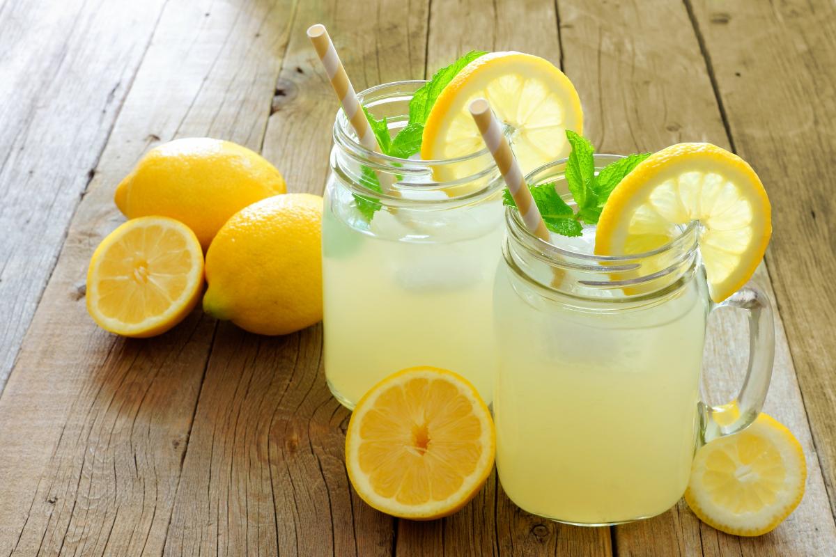 stand de limonade à l'ancienne limonade